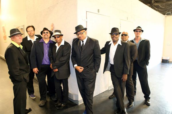 DysFunkShun JunkShun : College Dance Band