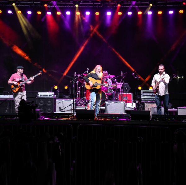 Albert Simpson and The Contingent : College Jam Band