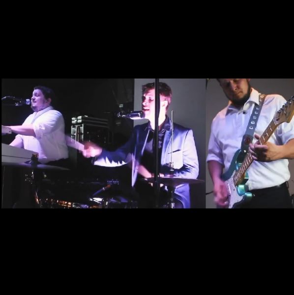 Divines : Fraternity / Sorority Party Band