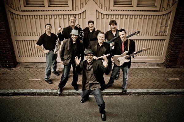 17 South : Live Party Band