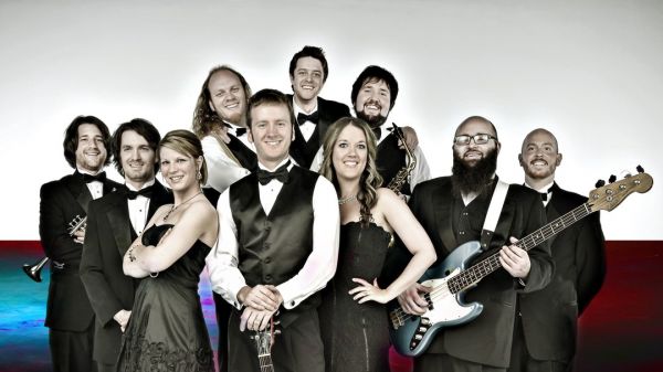 Nationwide Coverage : High School Party Band