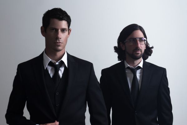 BIG GIGANTIC: National Act