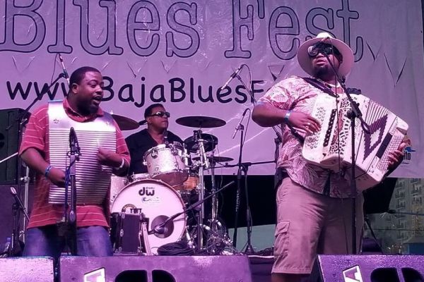 RJ & Zydeco Smoove :  Louisiana Zydeco Band