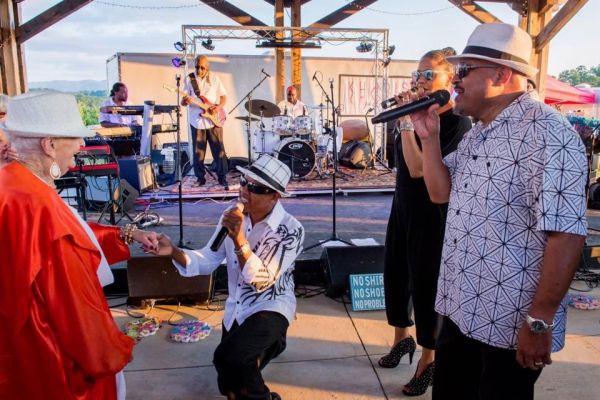 Kharisma Jazzmatic Funk : Wedding Jazz Bands