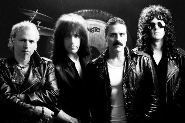 Almost Queen : Tribute To Queen for Corporate Events