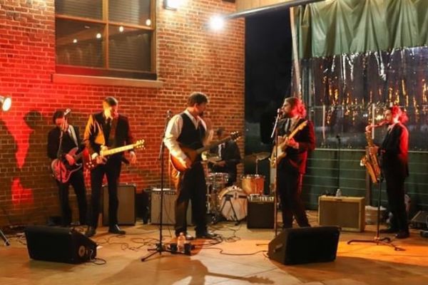 The Woodland Wayfarers Valdosta, Ga Wedding Music Band