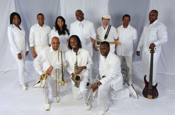 Gino : Corporate Event Band