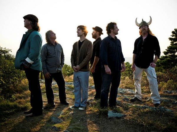 Railroad Earth : National Act