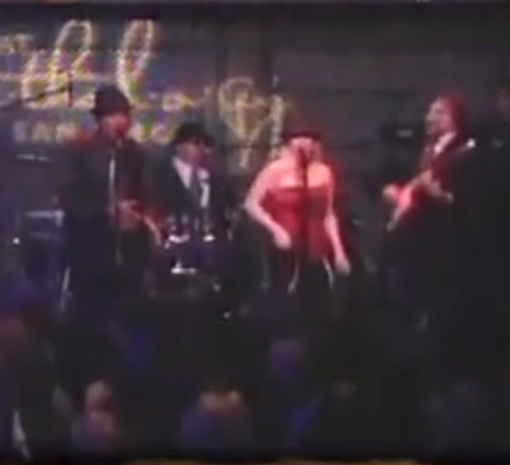 Mighty Untouchables : College Band